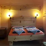 V Zatacce