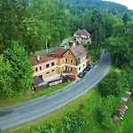 V Zatacce *